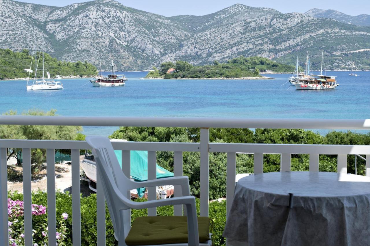 Fei Fei Apartments 2 Račišće Eksteriør bilde